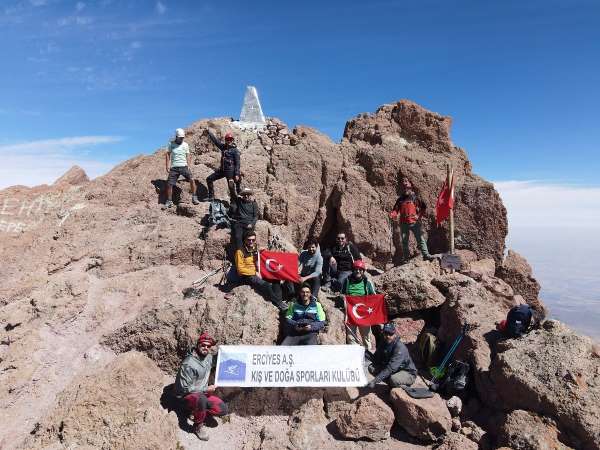 Büyükşehir Erciyes A.Ş.'den doğaseverlere zirve keyfi