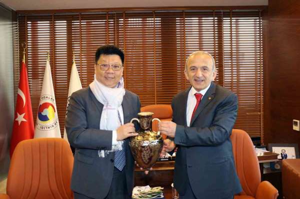 Çin Başkonsolosundan Manisa TSO'ya ziyaret
