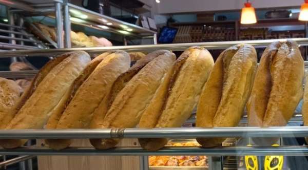 İzmir'de ekmeğe zam: 200 gram ekmek 15 TL oldu