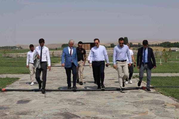 Malazgirt'in spor ve gençlik altyapısına dev yatırım