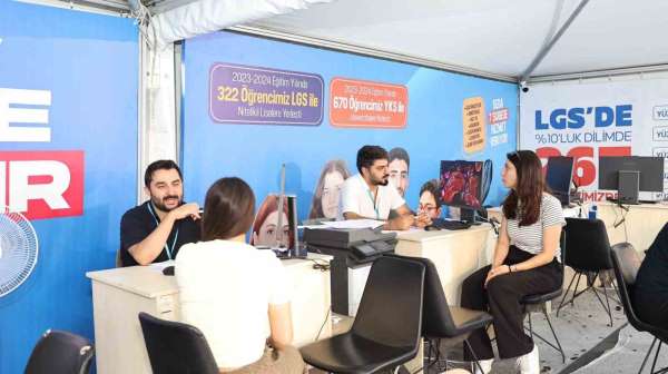 Sultangazi'de gençler için üniversite tercih danışmanlık hizmeti