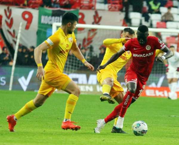 Antalyaspor ile Kayserispor 31. randevuda