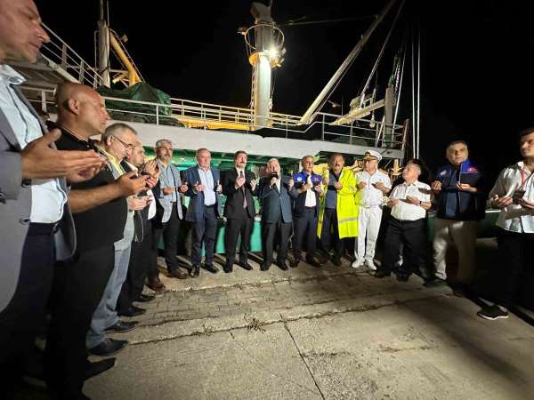 Balıkçılar dualarla 'vira bismillah' dedi