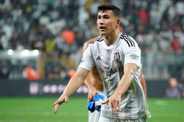 Beşiktaş'ta galibiyet üçlüsü Bahtiyar ve Necip'ten