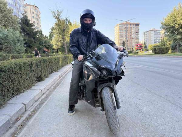 Kazadan sonra motosikletini teslim alan genç, 5 dakika sonra bir kaza daha yaptı