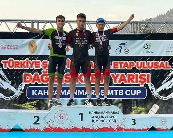 Sakaryalı sporcular 3 ayrı branştan madalyalarla döndü