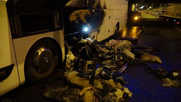 Faciadan dönüldü: Yolcu otobüsünde yangın çıktı 