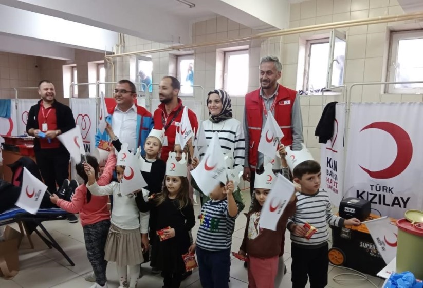 Samsun'da Kavak'taki okullardan ilçe rekoru: 105 ünite kan bağışı