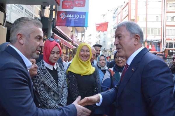 Hulusi Akar: 'Tek mücadelemiz teröristlerle, amacımız sadece terörü ortadan kaldırmak'