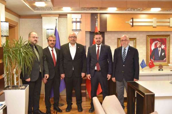 Başkan Dumandağ, 'Amacımız Elazığ'ı, Türkiye genelinde de tarım ve hayvancılığın öncü şehirlerinden biri hali