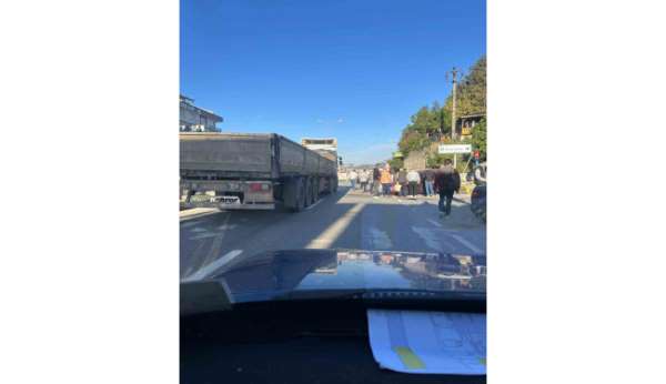 Hastane girişinde kaza: 2 yaralı