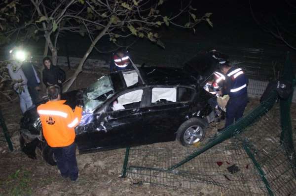 Kocaeli'de kaza yapan otomobil 60 metrelik uçuruma yuvarlandı: 1 yaralı 
