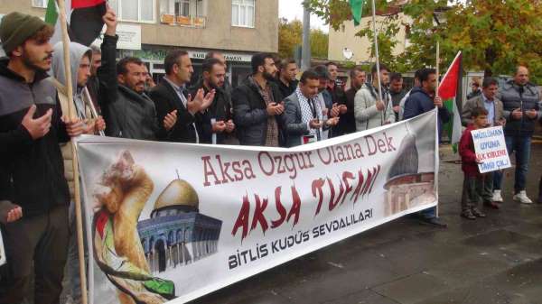 Ahlat'ta İsrail'in saldırıları protesto edildi