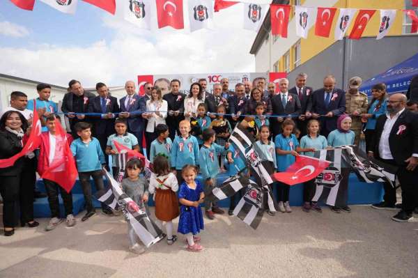 Gaziantep Valisi Çeber: 'Emeklerinden dolayı Beşiktaş Kulübü'ne teşekkür ediyoruz'