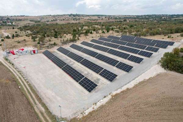 Uşak'ta güneş enerji santrali açıldı