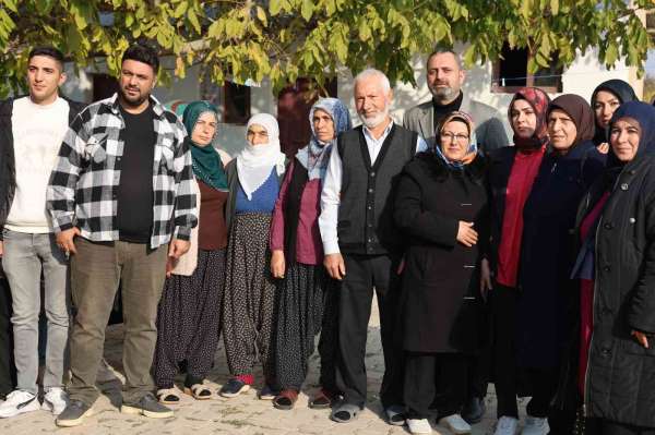 Elazığ'da Kırmızı Montlular, şehit aileleriyle bir araya geldi