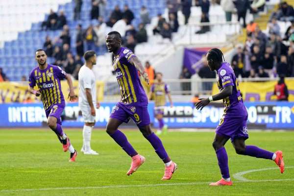 Trendyol Süper Lig: Eyüpspor: 2 - Hatayspor: 0