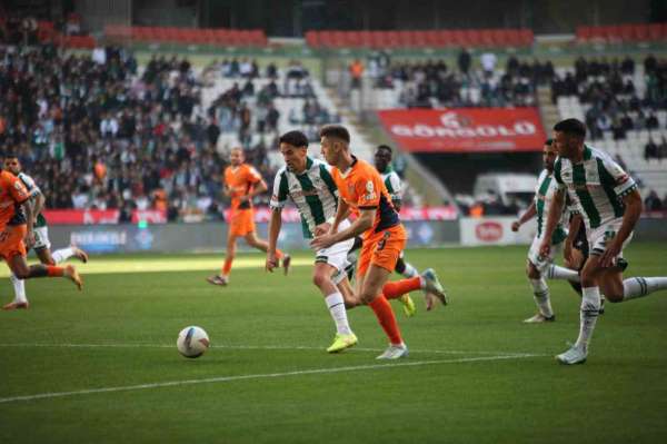 Trendyol Süper Lig: Konyaspor: 3 - RAMS Başakşehir: 2