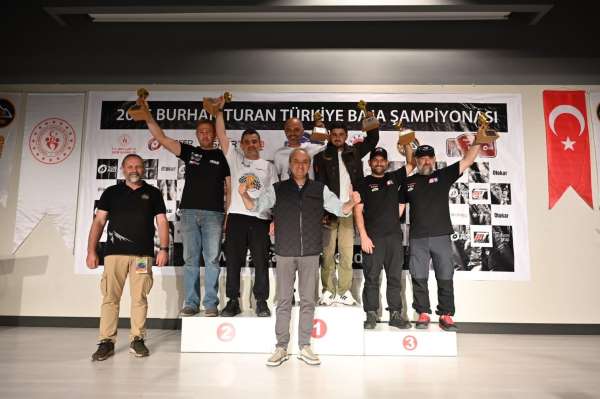 Baja heyecanı Kepez'de zirveye çıktı şampiyonlar kupalarını aldı