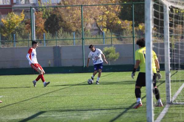 Kayseri 1. Amatör Küme'de büyük heyecan yaşanıyor