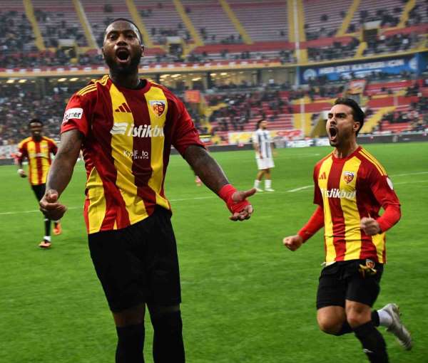 Kayserispor ilk kez 1 maçta 3 gol attı