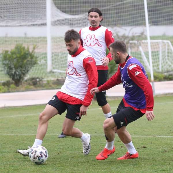 Antalyaspor'da Galatasaray maçı öncesi 7 eksik 