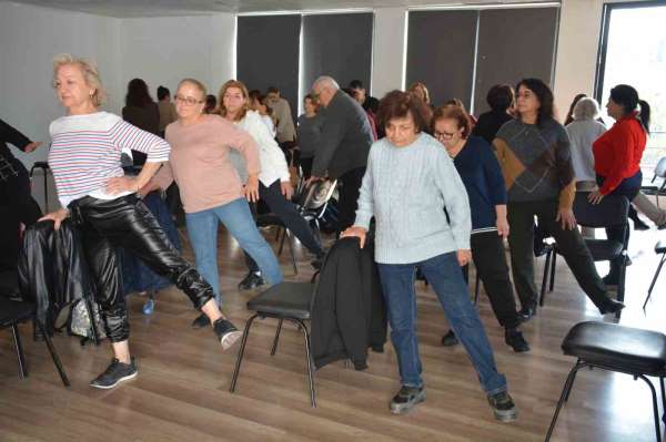 İleri yaş grubuna uygulamalı spor aktivitesi