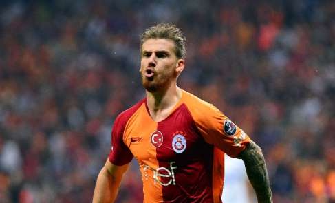 Galatasaray'da Serdar Aziz affedilmedi 