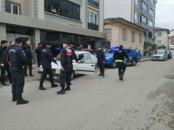 Jandarma personelini yaralayan sürücü, kovalamaca sonrası yakalandı