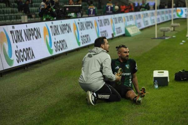 Kocaelisporlu oyuncu Serdar Dursun camiadan özür diledi