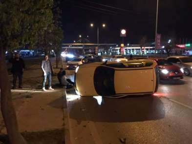 Aynı yolda bir gün arayla 2 kaza 