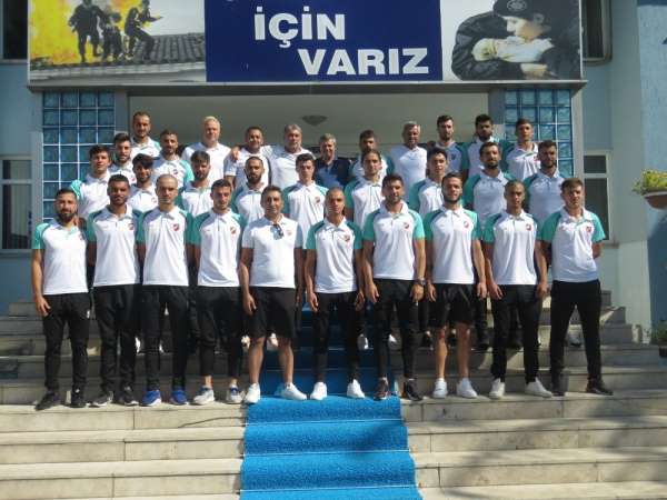 Karşıyaka Spor Kulübü'nden Emniyet Müdürü Yıldız'a ziyaret 