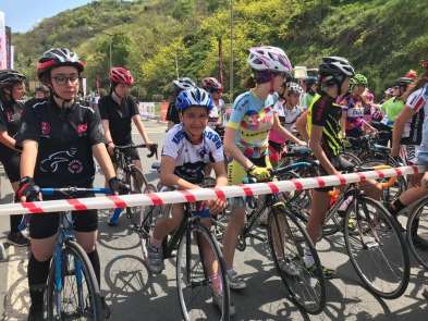 Bisikletçiler Trabzon'da madalyalara ambargo koydu