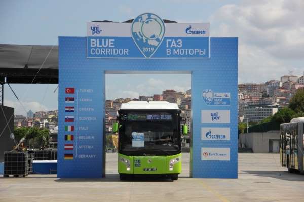 Büyükşehir otobüsleriyle 'Mavi Koridor Rallisine' katıldı 