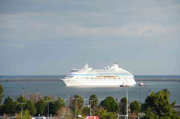 2025'in ilk kruvaziyer seferi: Bin 157 Rus turist Samsun'da