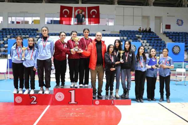 Hakkari'de dart il şampiyonası sona erdi