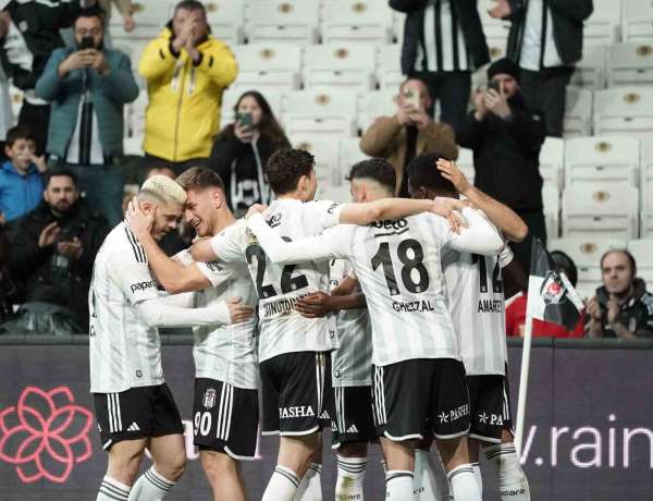 Beşiktaş, 6 maç sonra Dolmabahçe'de Trabzonspor'u yendi
