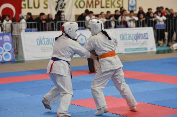 Yıldırım'da karate rüzgarı