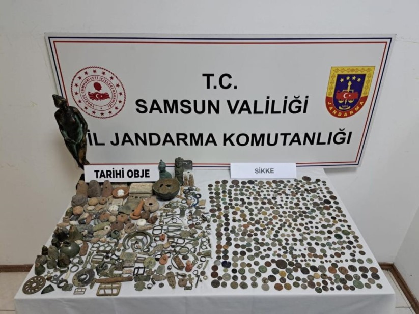 Samsun'da Jandarmadan tarihi eser operasyonu: 3 gözaltı