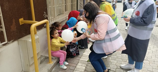 Hayata Anlam Katanlar'dan Çocuklara Ramazan hediyesi