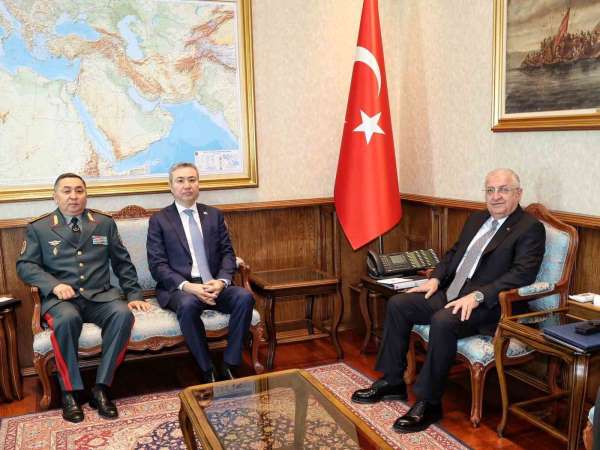 Bakan Güler, Kazakistan'ın Ankara Büyükelçisi Yerkebulan Sapiyev'i kabul etti