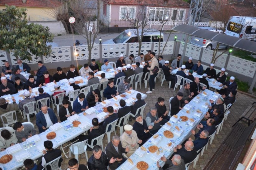 Samsun'da mahallede imece usulü iftar