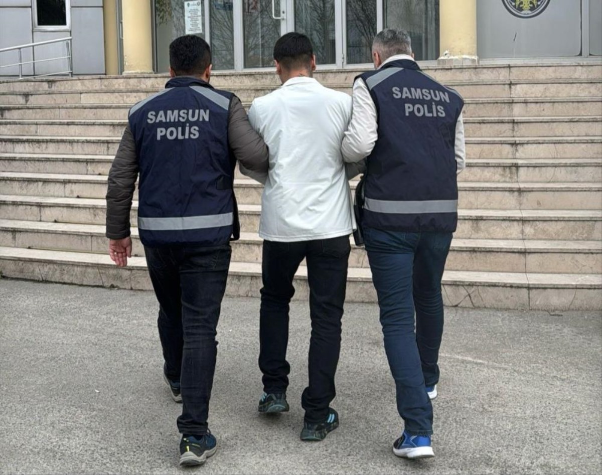 Samsun'da mezarlıkta 5 kişiyi silahla yaralayan 17 yaşındaki çocuk teslim oldu
