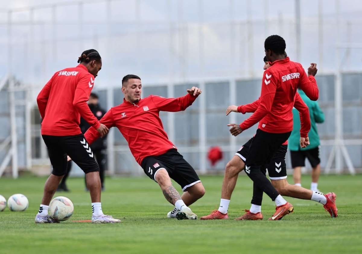 Sivasspor, Çaykur Rizespor maçı hazırlıklarını tamamladı