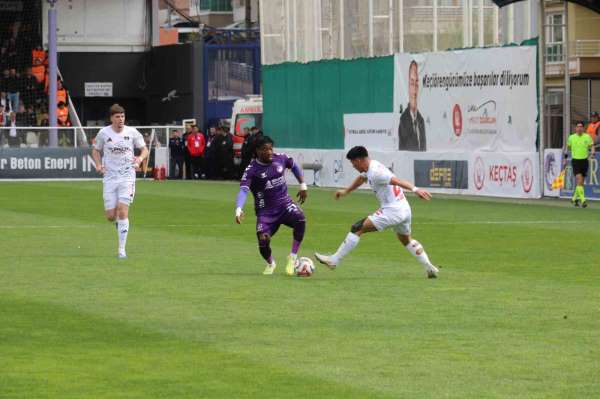 Trendyol 1. Lig: Ankara Keçiörengücü: 3 - Vanspor FK: 0
