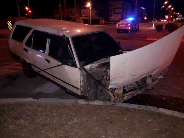 İzmir'de trafik kazası:8 yaralı - İzmir haber