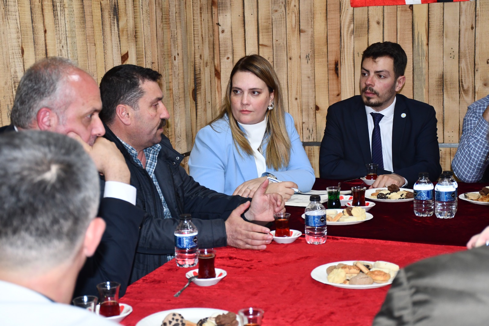 Mübadillerin Tüfekci Birlikteliği