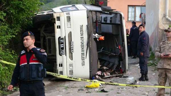 Trabzon'da belediye otobüsü kaza yaptı: 4 ölü, 21 yaralı