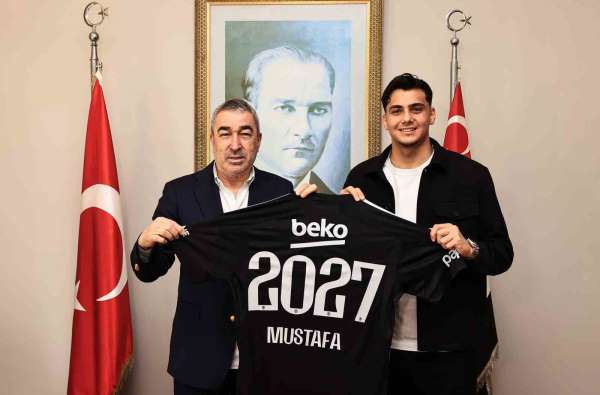 Beşiktaş, Mustafa Erhan Hekimoğlu'nun sözleşmesini yeniledi