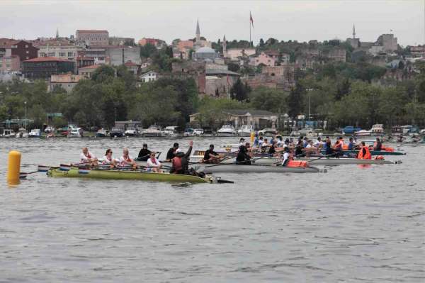 Golden Horn Rowing Cup'ta ilk gün tamamlandı